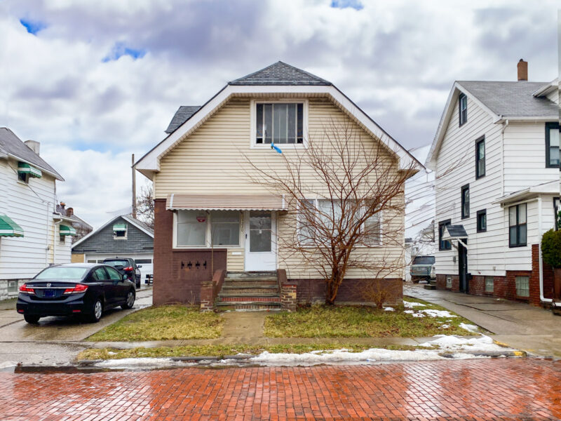 Family House-picture-3